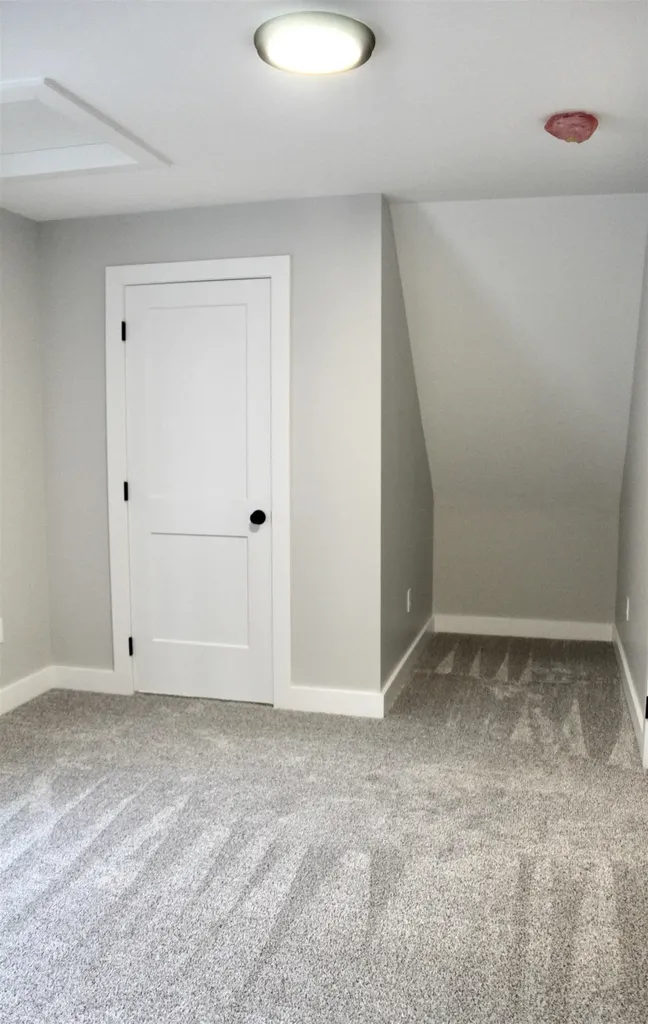 24 Laurel Street Peterborough NH 03458