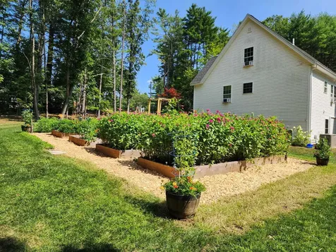 24 Laurel Street Peterborough NH 03458