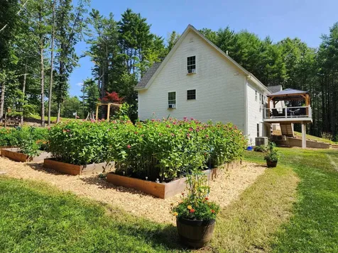 24 Laurel Street Peterborough NH 03458