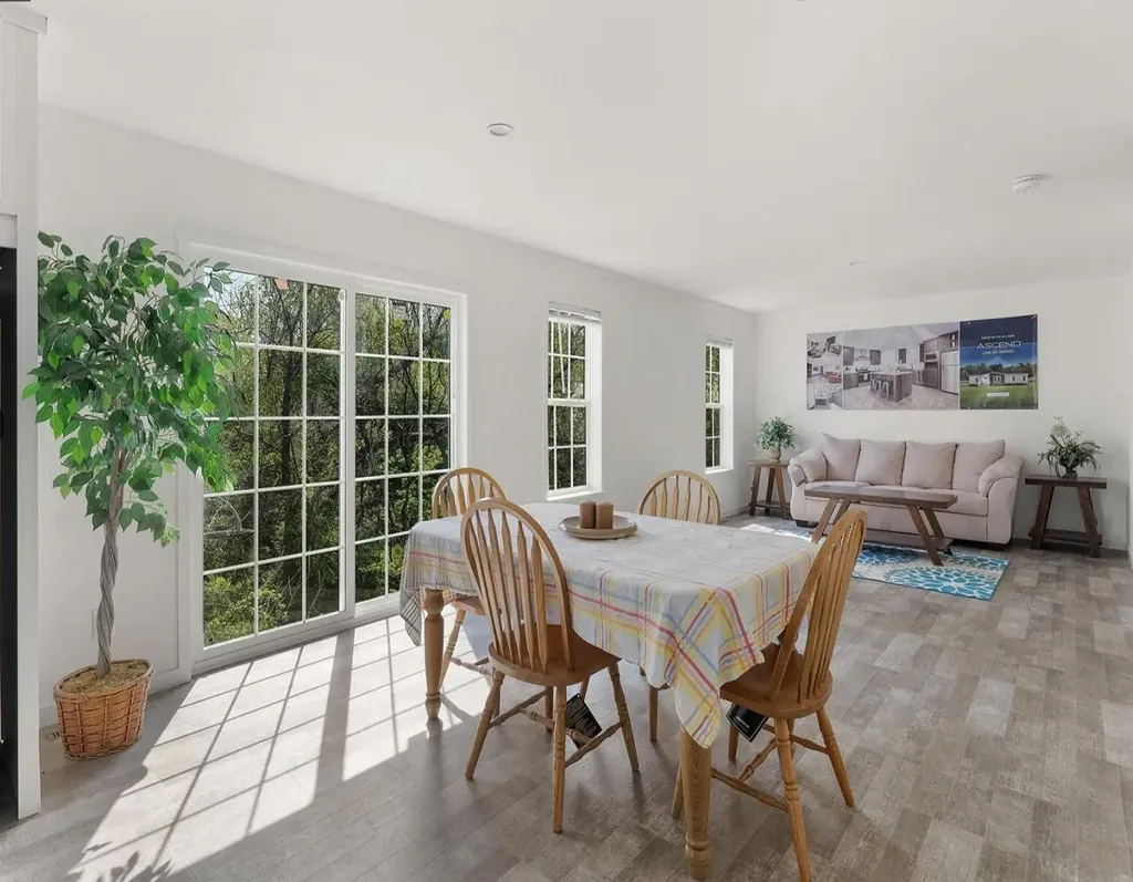 16 Okane Circle Bethlehem NH 03574