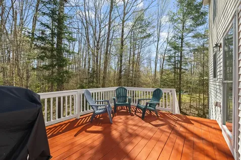 126 N Shore Drive Barnstead NH 03225