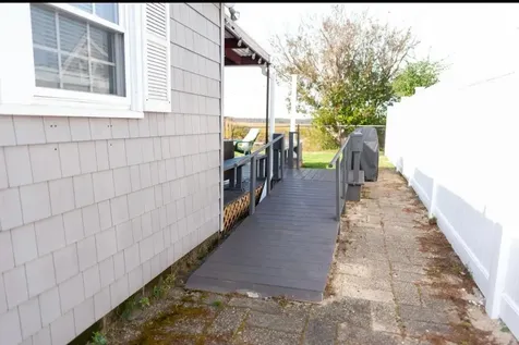 226 Ocean Boulevard Seabrook NH 03874