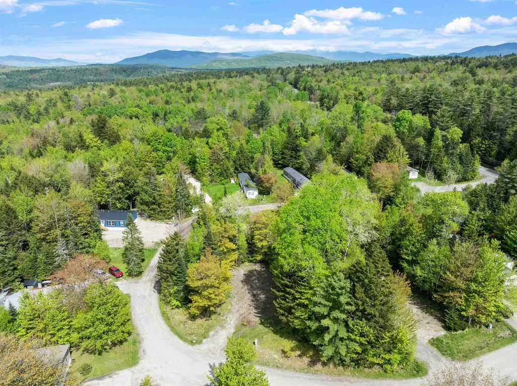 15 Okane Circle Bethlehem NH 03574