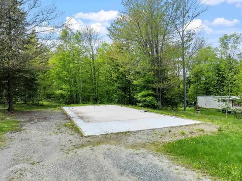 15 Okane Circle Bethlehem NH 03574