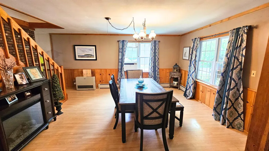 34 Fox Chair Terrace Springfield VT 05156