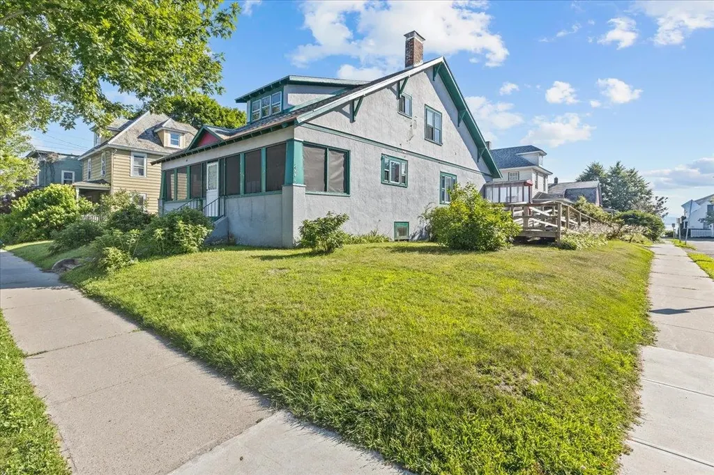 227 North Avenue Burlington VT 05401
