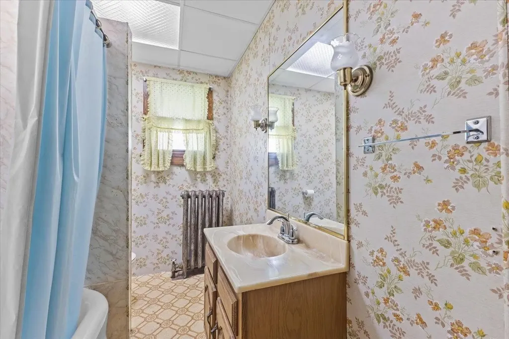 227 North Avenue Burlington VT 05401