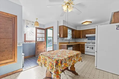 227 North Avenue Burlington VT 05401