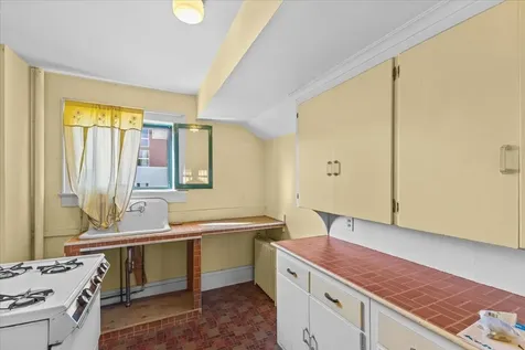 227 North Avenue Burlington VT 05401