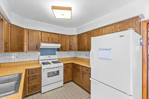 227 North Avenue Burlington VT 05401