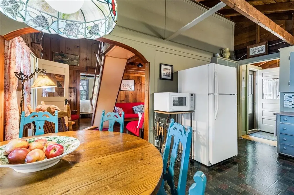 116C Gray Road Sanbornton NH 03269