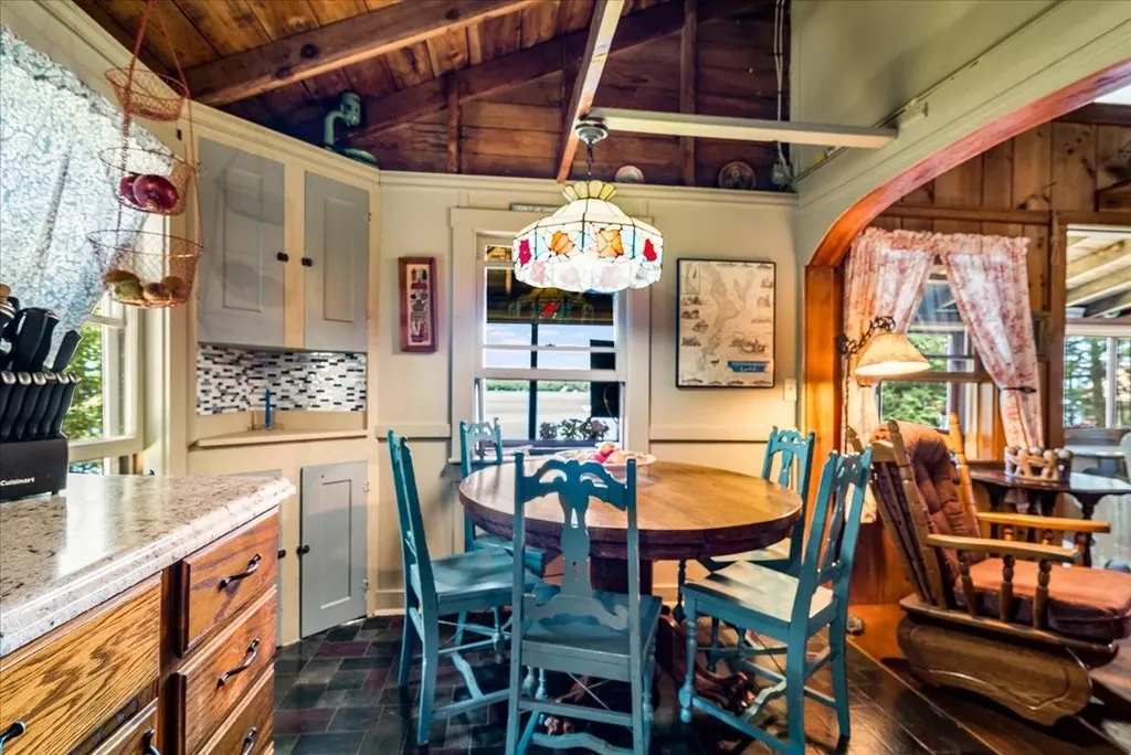 116C Gray Road Sanbornton NH 03269