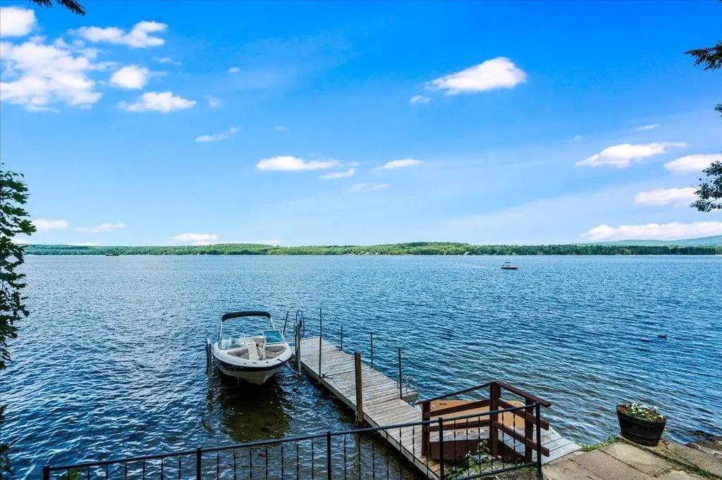 116C Gray Road Sanbornton NH 03269