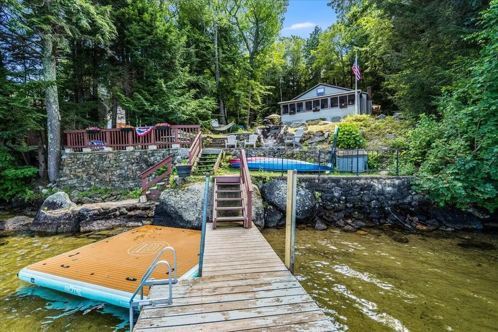 116C Gray Road Sanbornton NH 03269