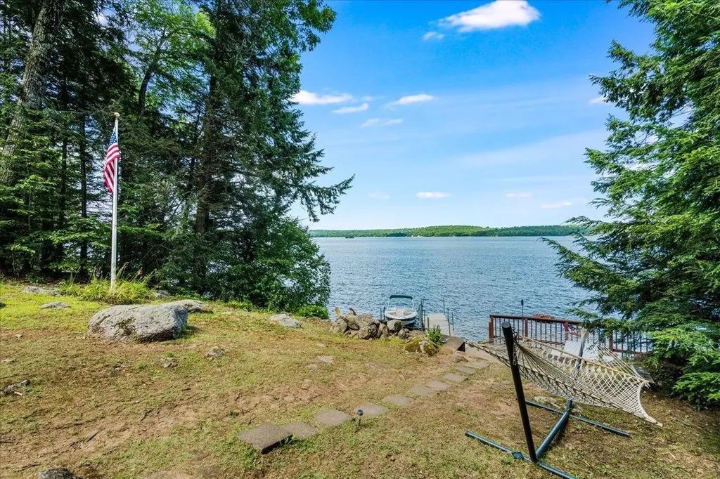 116C Gray Road Sanbornton NH 03269