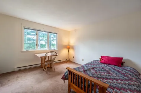 142 Hilltop Place New London NH 03257