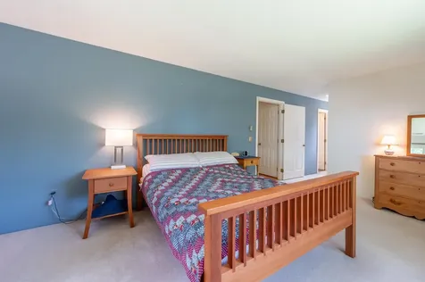 142 Hilltop Place New London NH 03257