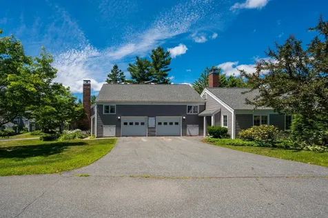 142 Hilltop Place New London NH 03257