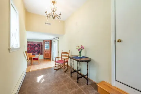 142 Hilltop Place New London NH 03257