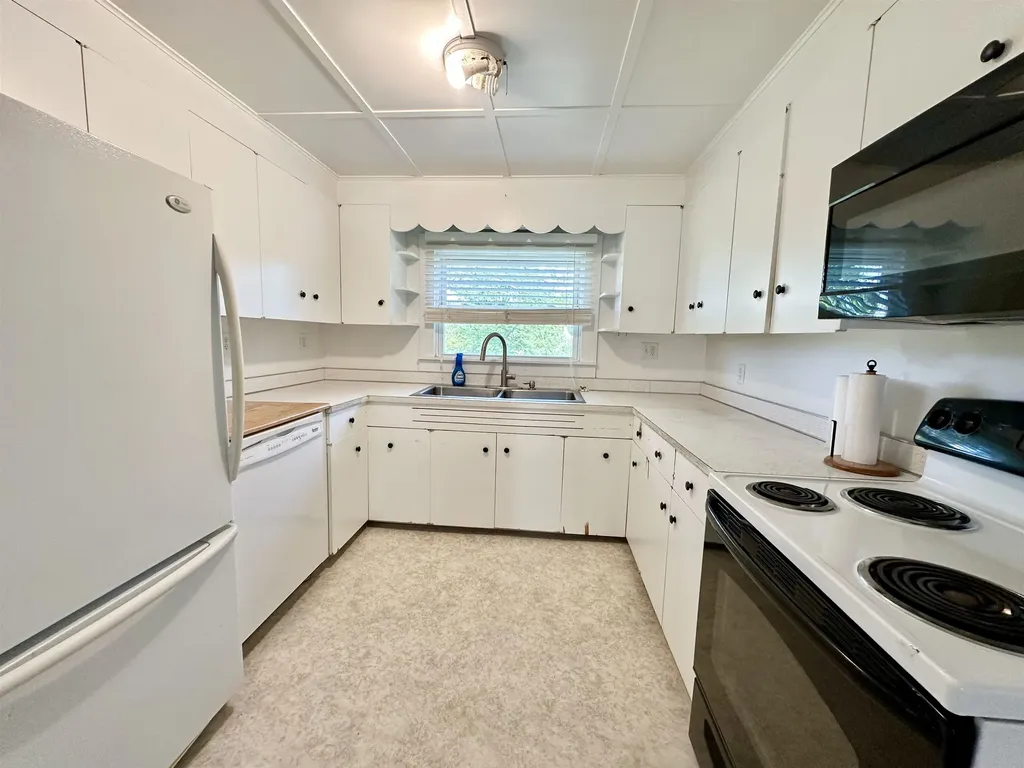 21 Fairfield Road Fletcher VT 05444