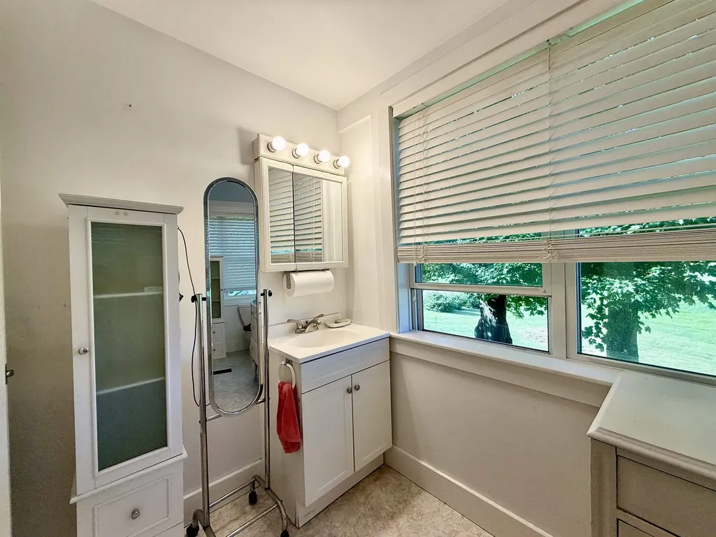 21 Fairfield Road Fletcher VT 05444