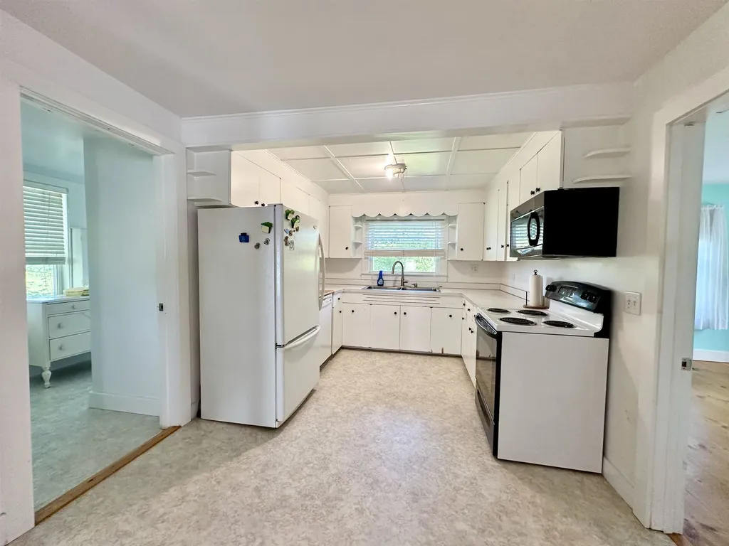 21 Fairfield Road Fletcher VT 05444