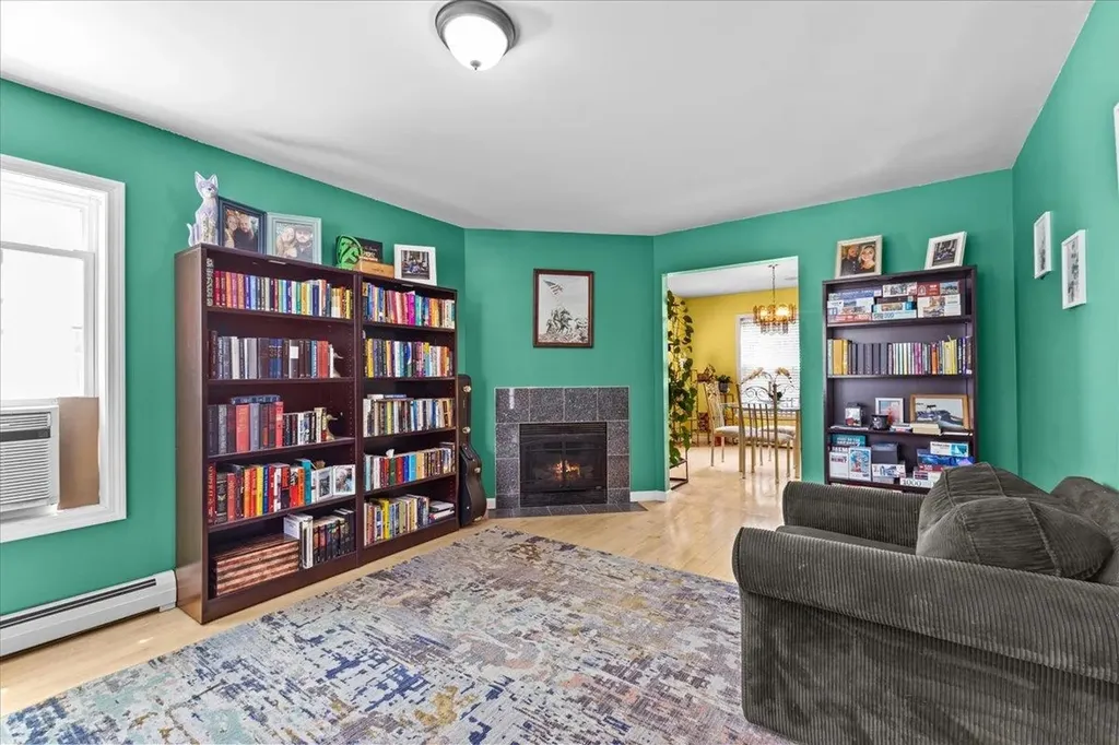 11 Cabot Court South Burlington VT 05403