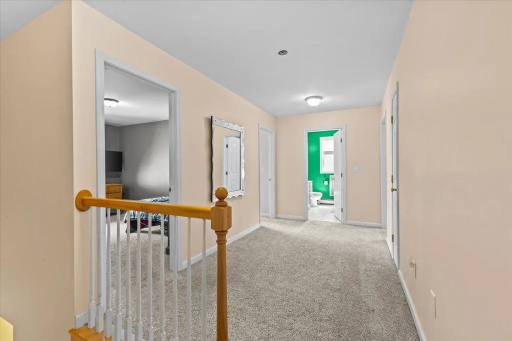 11 Cabot Court South Burlington VT 05403