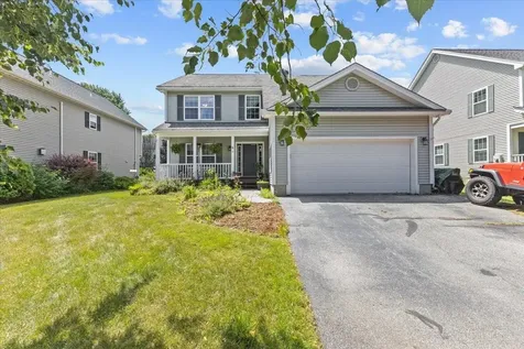 11 Cabot Court South Burlington VT 05403