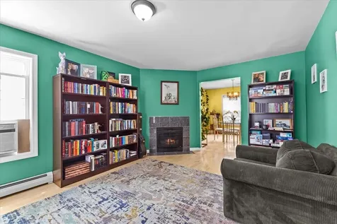 11 Cabot Court South Burlington VT 05403