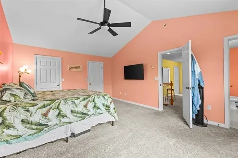 11 Cabot Court South Burlington VT 05403