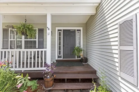 11 Cabot Court South Burlington VT 05403