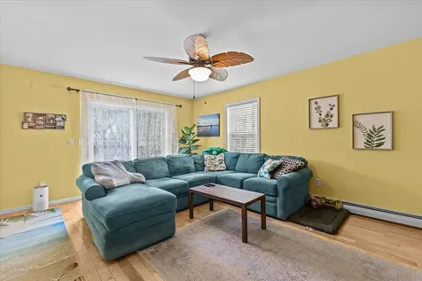 11 Cabot Court South Burlington VT 05403