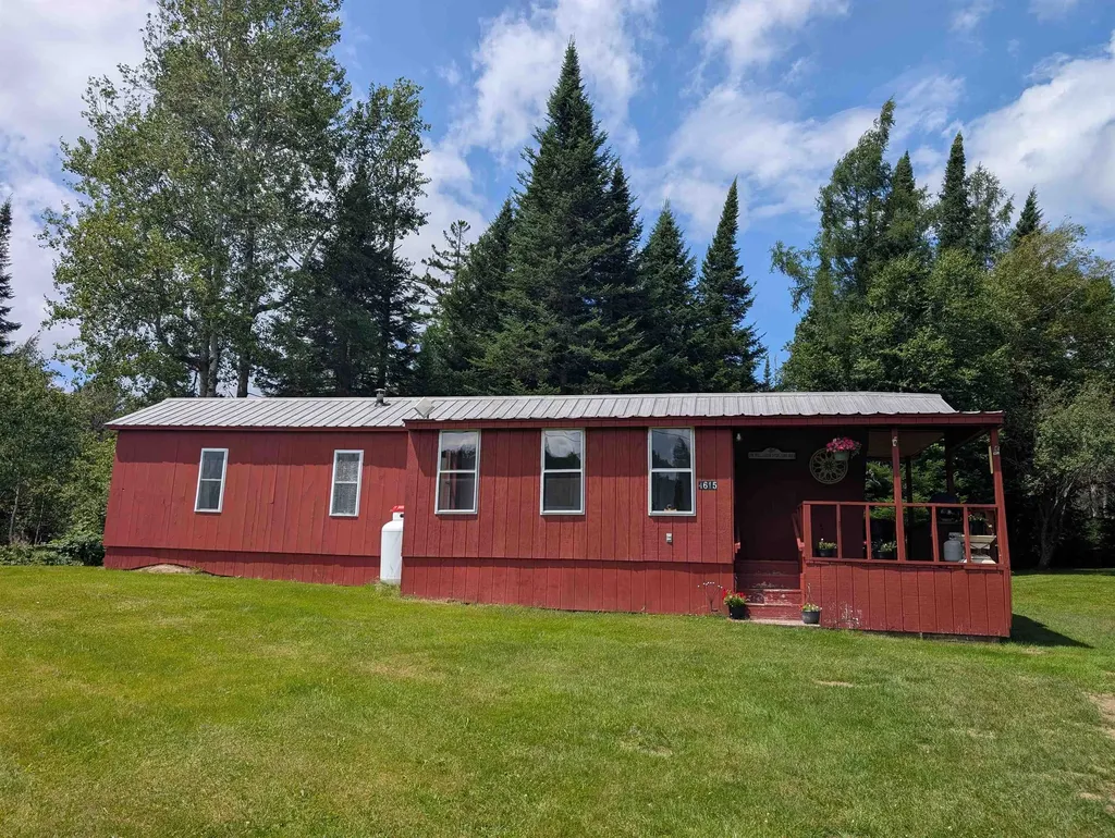 4615 Vt Route 114 E Norton VT 05907