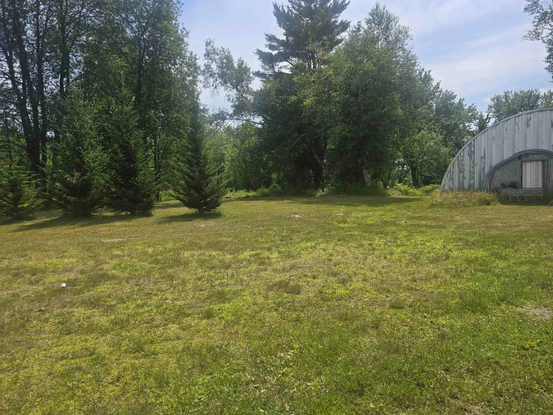 00 Braggs Bay Off Errol NH 03579