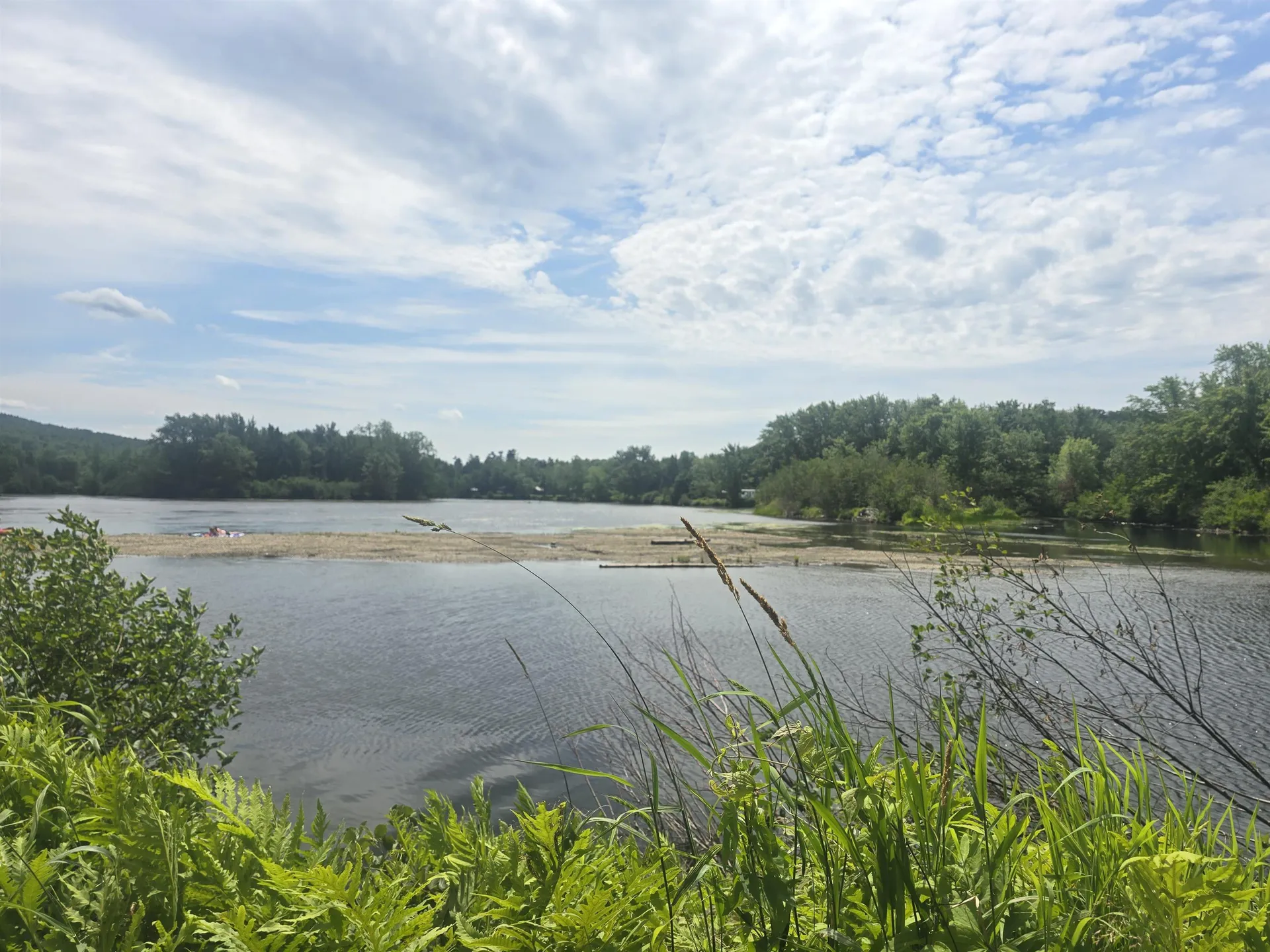 00 Braggs Bay Off Errol NH 03579