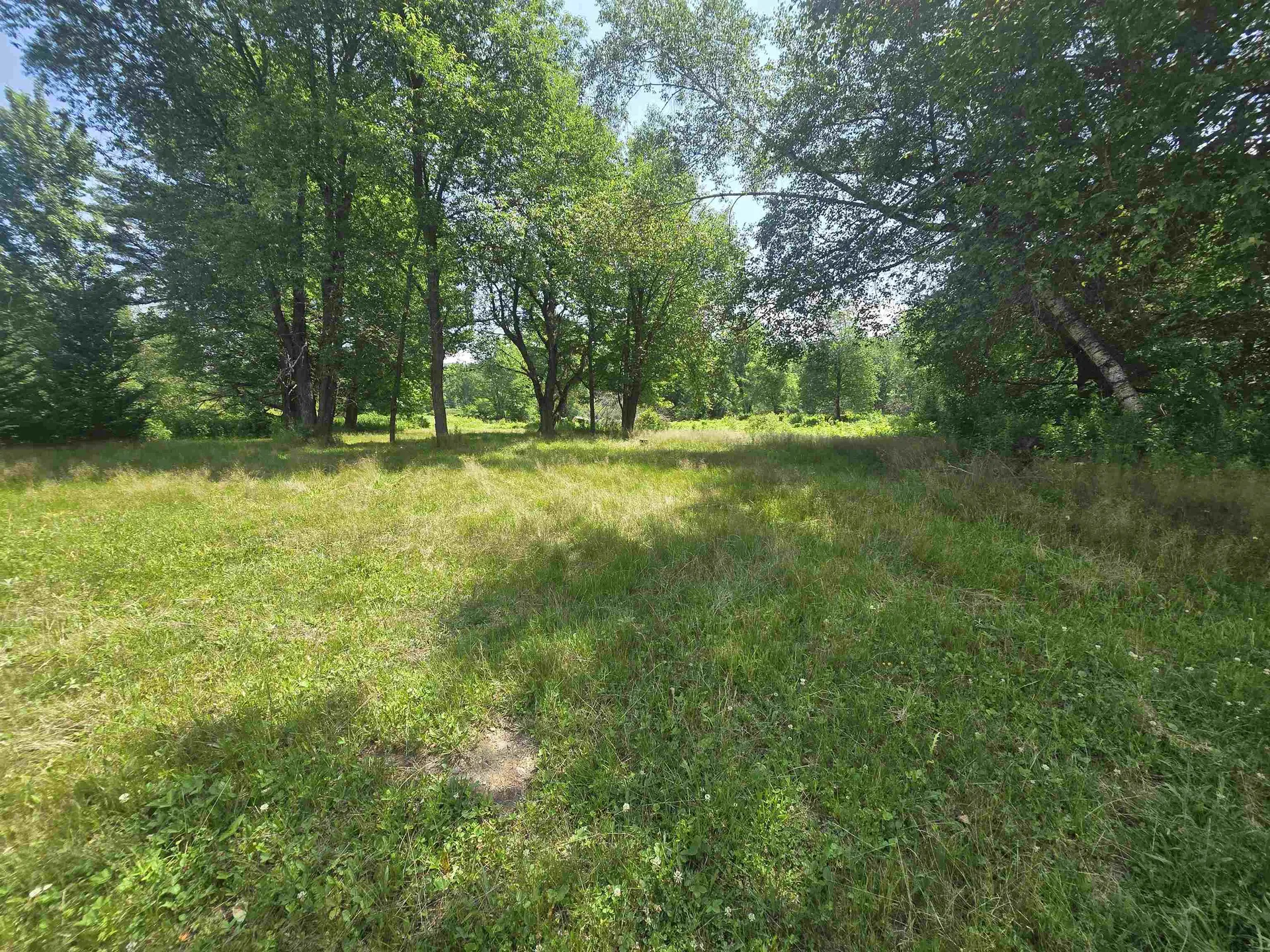 00 Braggs Bay Off Errol NH 03579