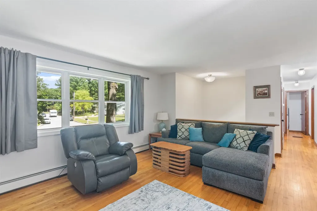 15 Kimberly Drive Essex VT 05452