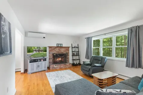 15 Kimberly Drive Essex VT 05452
