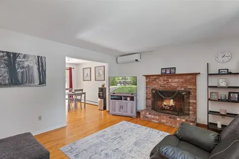 15 Kimberly Drive Essex VT 05452