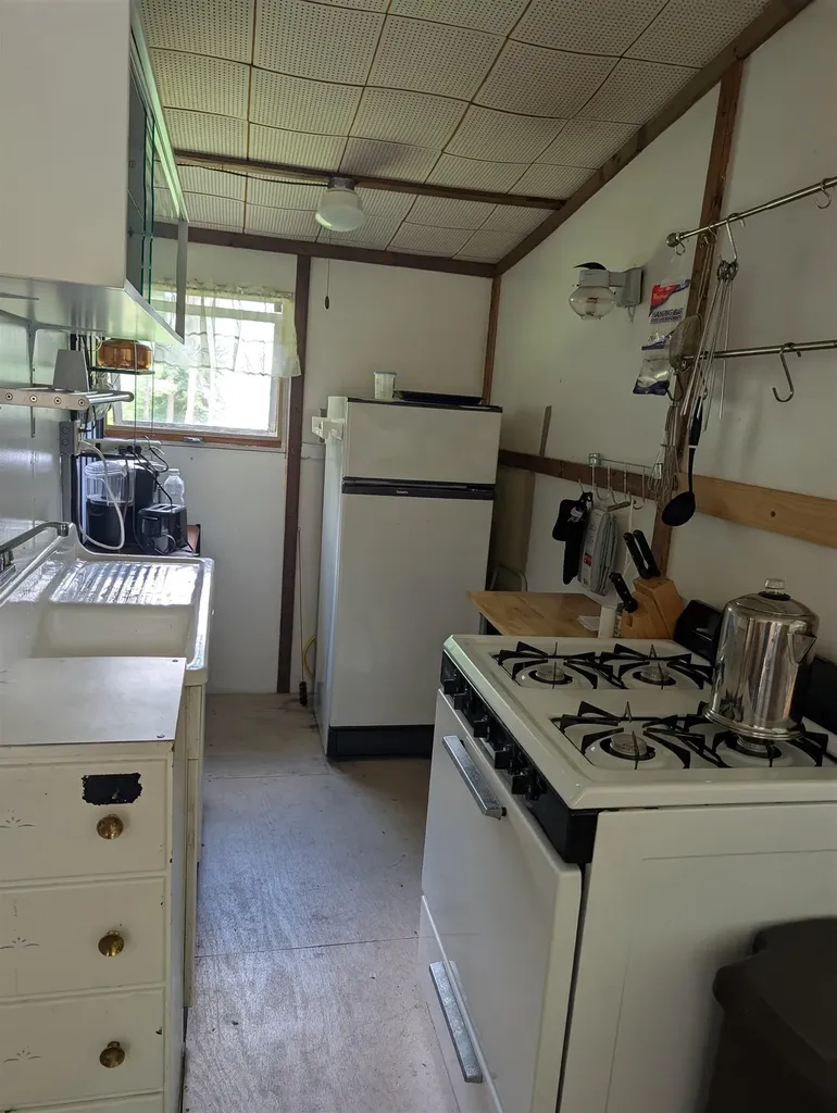 63 Bradley Road Averill VT 05901