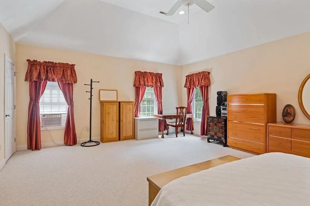 13 Moose Hollow Road Litchfield NH 03052