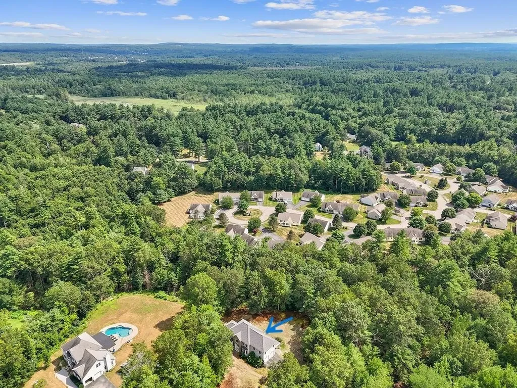 13 Moose Hollow Road Litchfield NH 03052