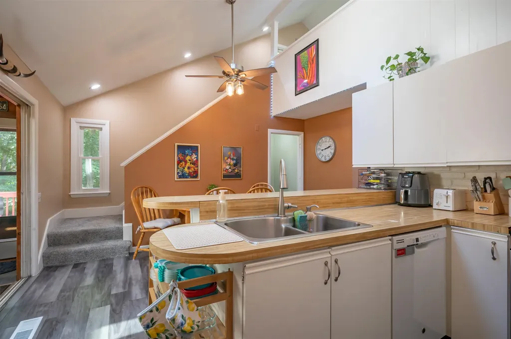 3 Haines Terrace Merrimack NH 03054