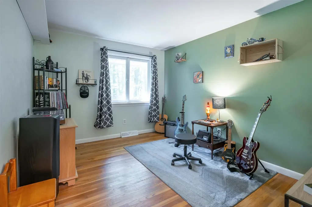 3 Haines Terrace Merrimack NH 03054