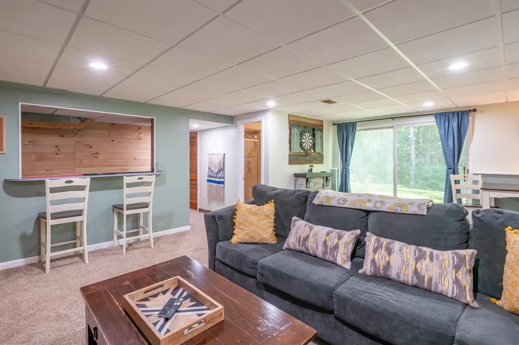 3 Haines Terrace Merrimack NH 03054