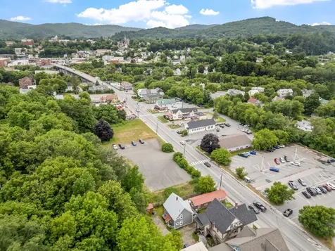 376 Portland Street St. Johnsbury VT 05819