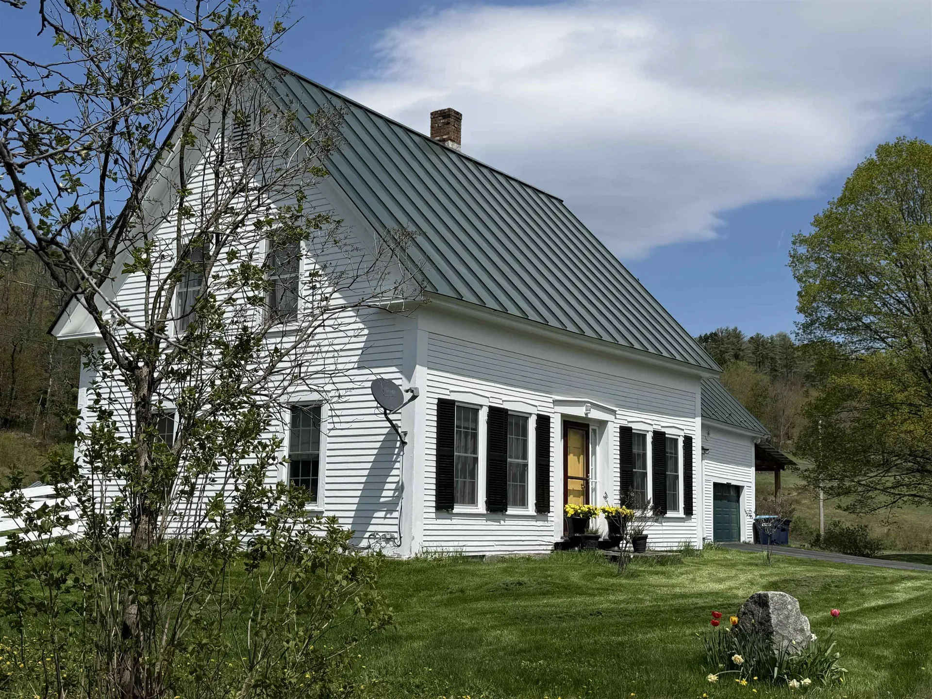 76 E. Orange Road Topsham VT 05086