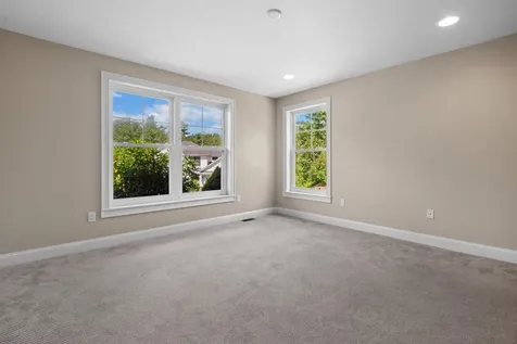 16 Amalia Way Rindge NH 03461