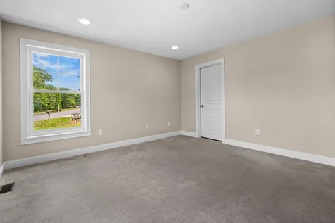 16 Amalia Way Rindge NH 03461